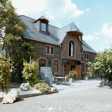 Altes Kelterhaus & Plein Hotel By Markus Plein Wintrich Extérieur photo